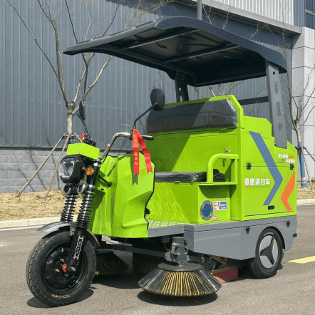 Three-brush zqsweeper